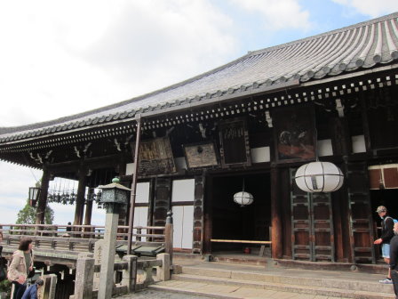 二月堂