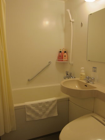 DOUBLE-ROOM浴室