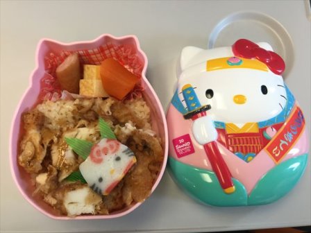 JPY1,100的Hello Kitty便當