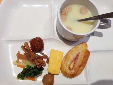 ヴィアイン名古屋新幹線口早點