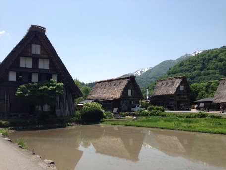 村中一景