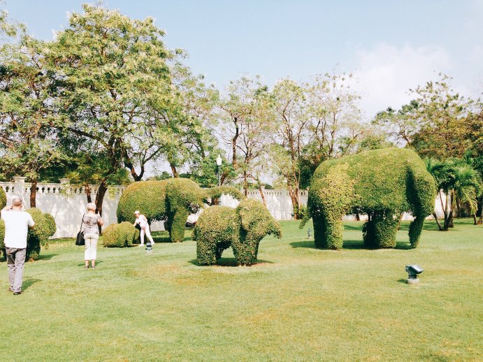 邦芭茵夏宮一景