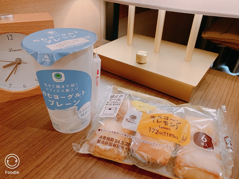 翌日早餐