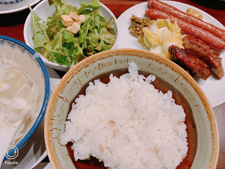 牛たん極太・ソーセージ定食